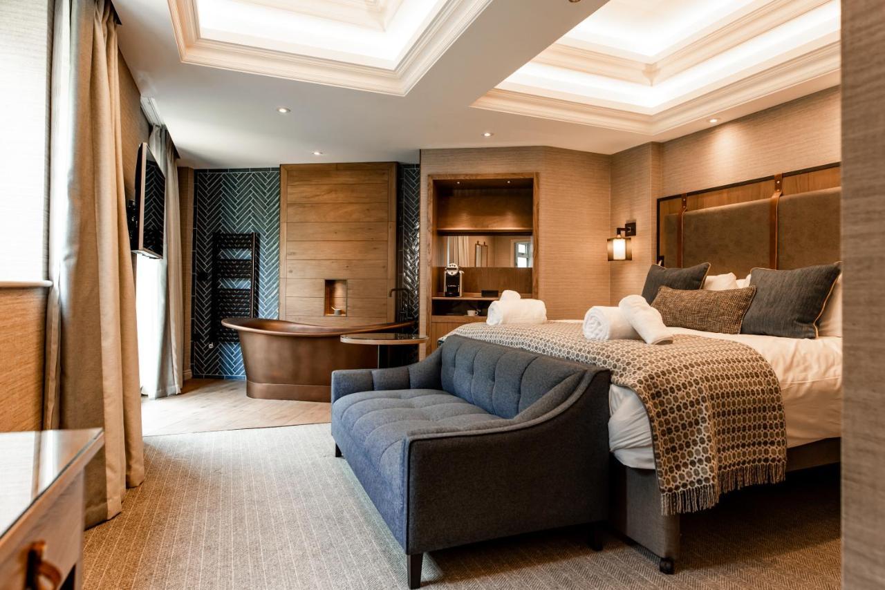 Отель Stables Ashbourne *